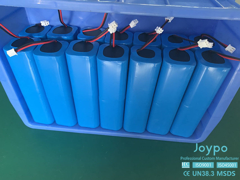 3.7V 18650 OEM Bateria de Lítio 14.8V 5000mAh 4S2P Para Robot Cortador de Relva